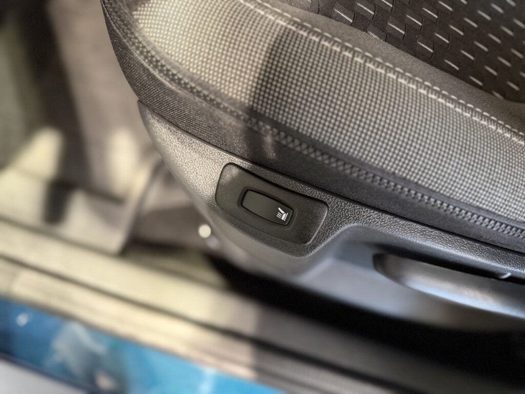 Renault Captur Exposé-Bild 17