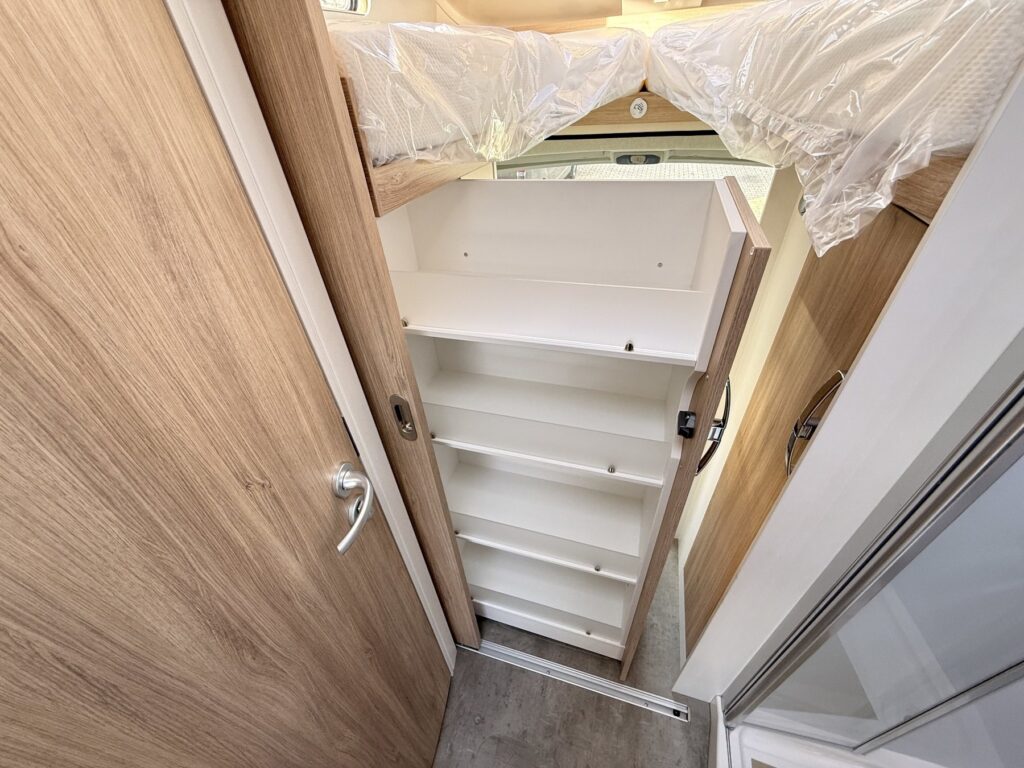 Frankia A Exposé-Bild 37