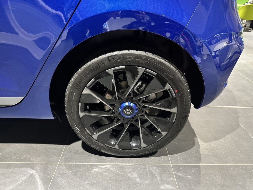 Renault Clio Exposé-Bild 17