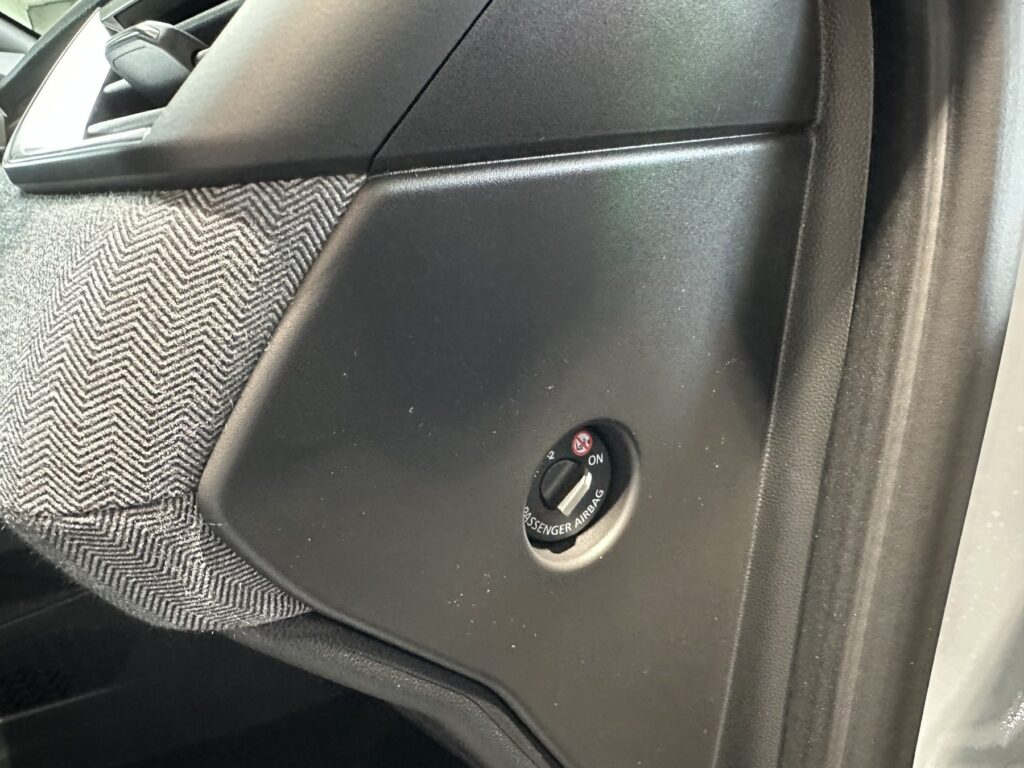 Renault Clio Exposé-Bild 22