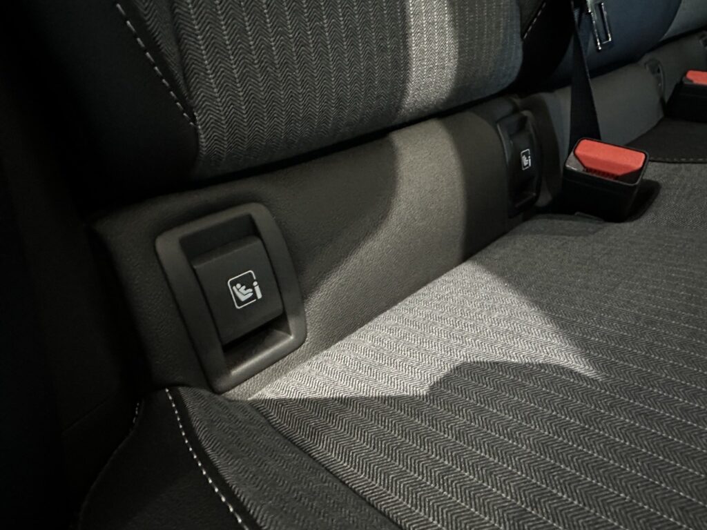 Renault Clio Exposé-Bild 26