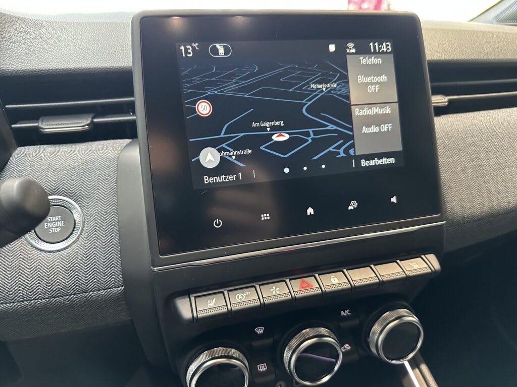 Renault Clio Exposé-Bild 37