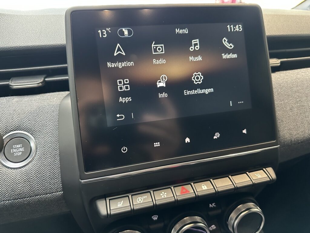 Renault Clio Exposé-Bild 38