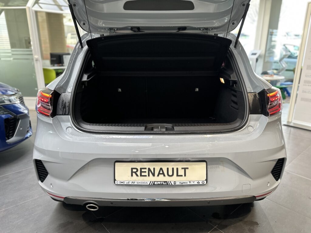 Renault Clio Exposé-Bild 49