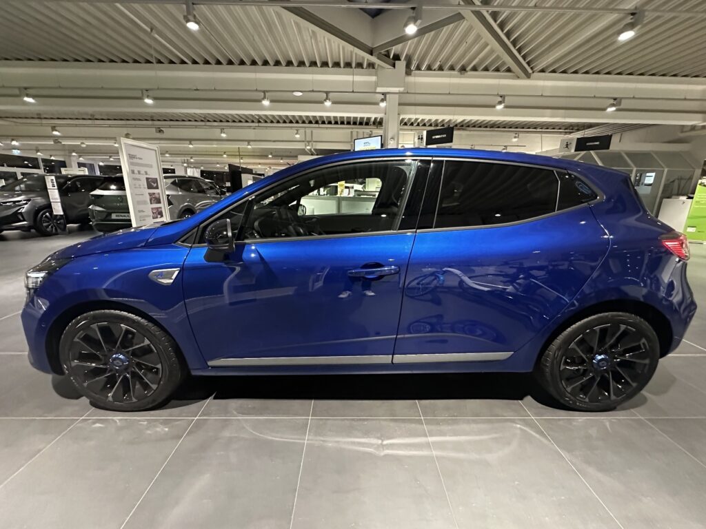 Renault Clio Exposé-Bild 15