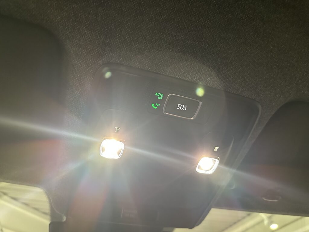 Renault Clio Exposé-Bild 37