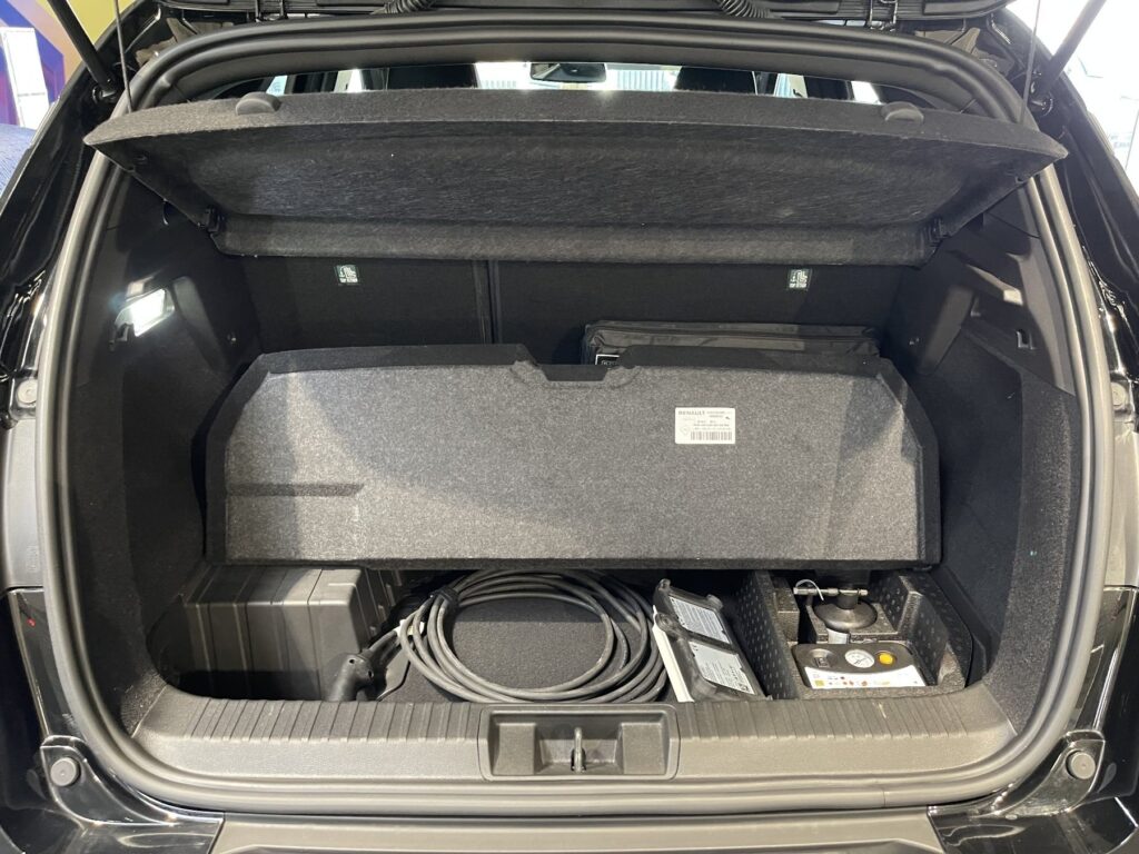 Renault Captur Exposé-Bild 26