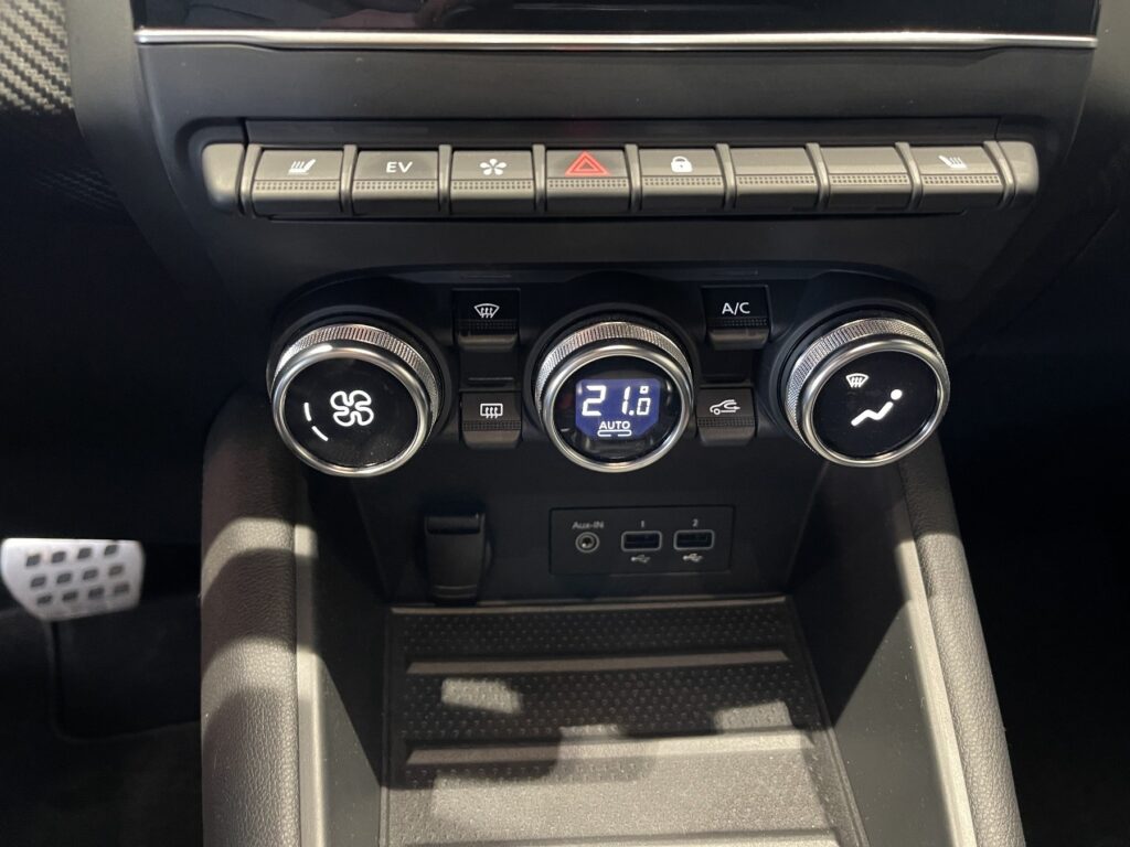 Renault Captur Exposé-Bild 42