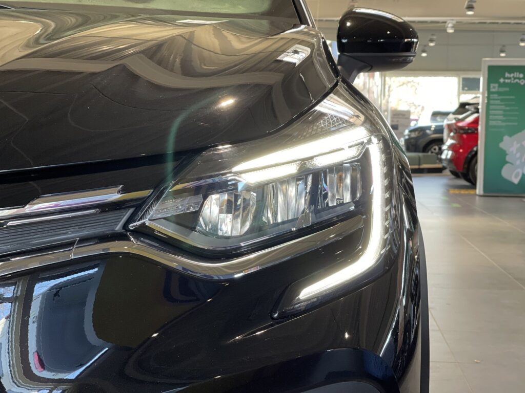 Renault Captur Exposé-Bild 47