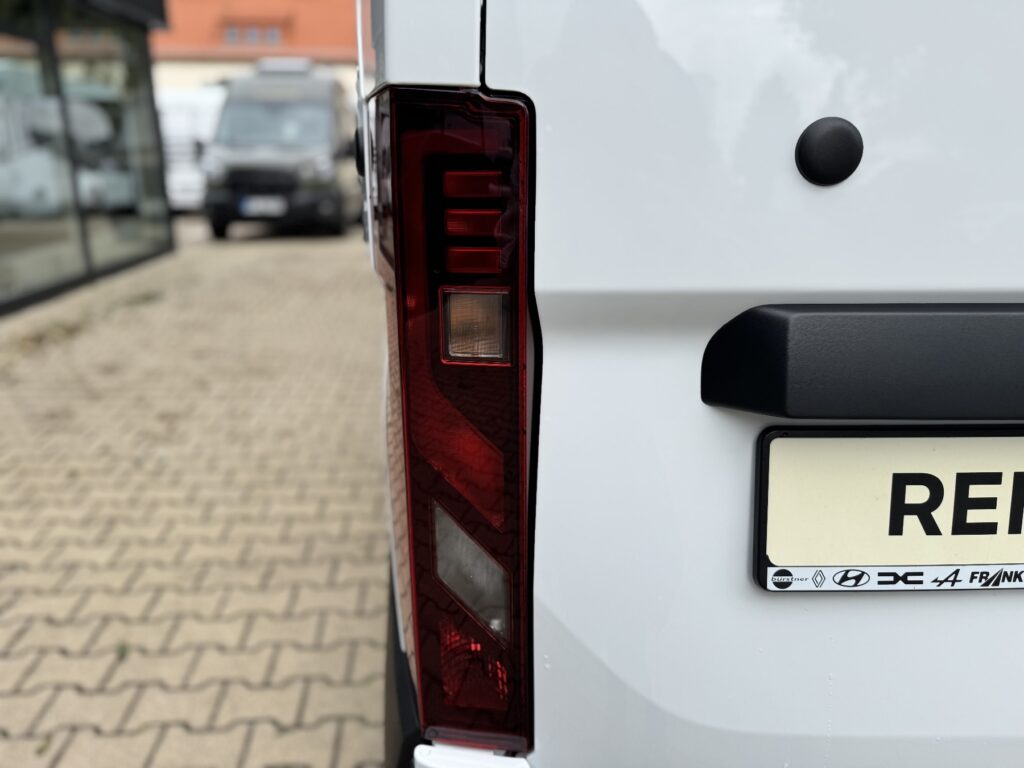 Renault Master Exposé-Bild 44