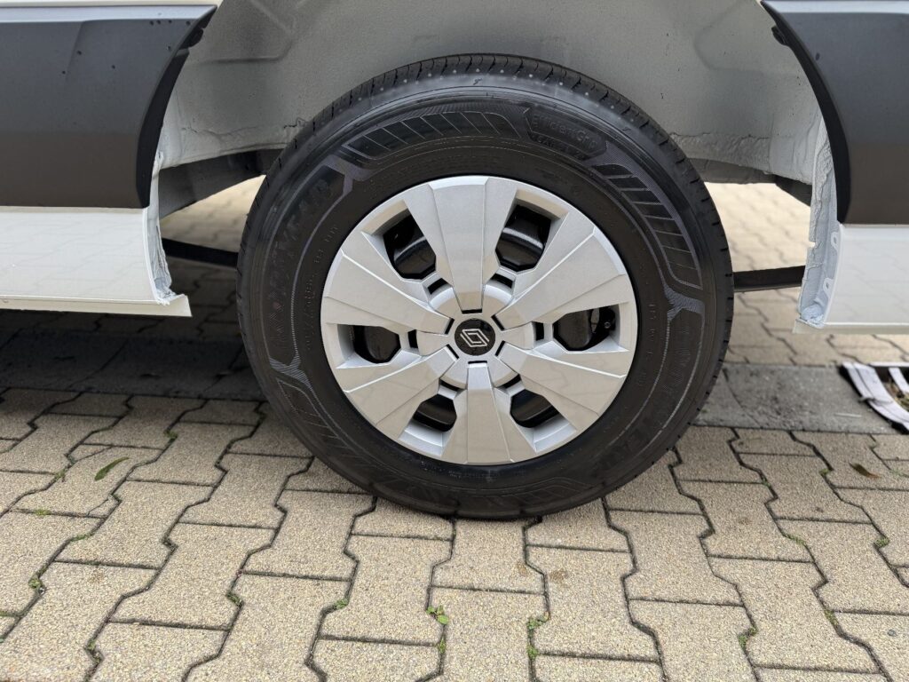 Renault Master Exposé-Bild 46