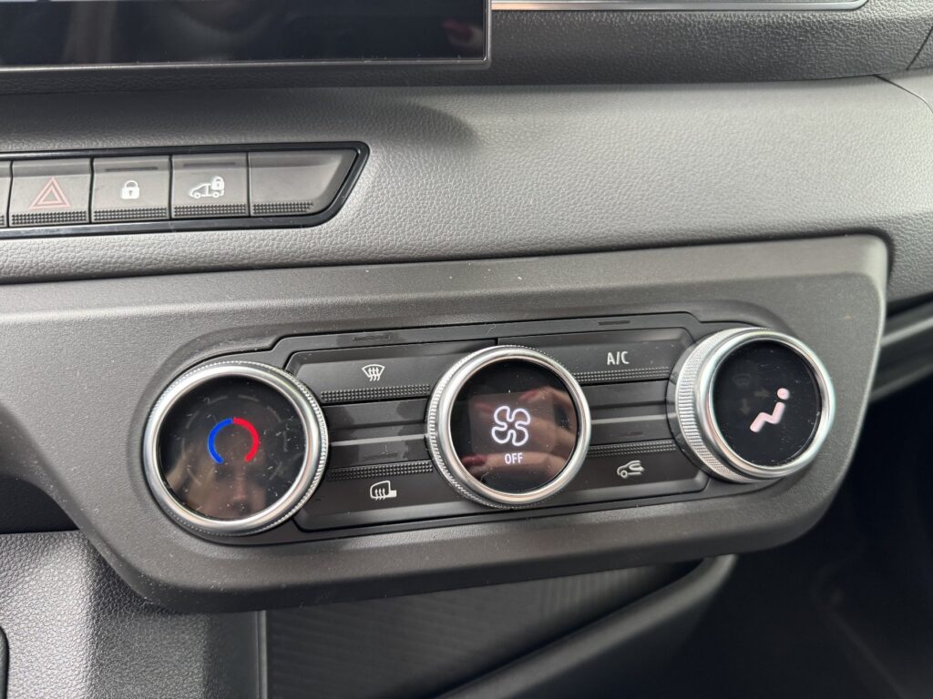 Renault Master Exposé-Bild 34