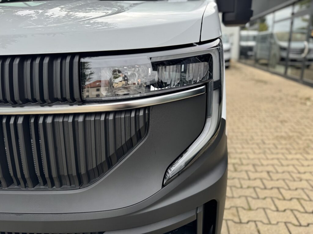 Renault Master Exposé-Bild 43