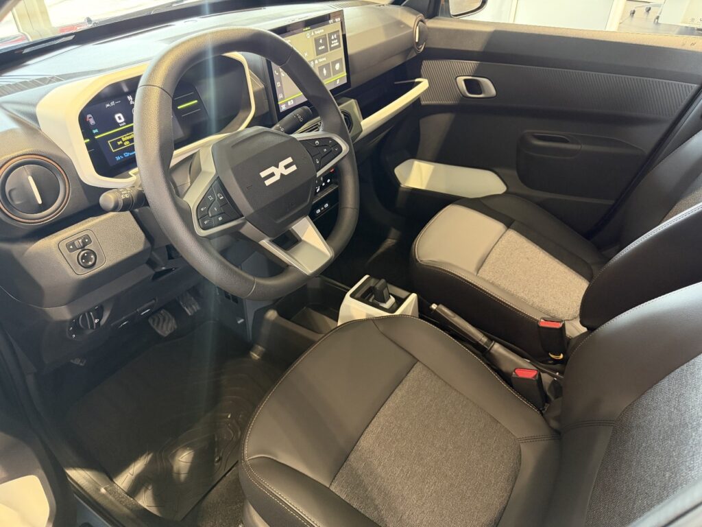 Dacia Spring Exposé-Bild 14