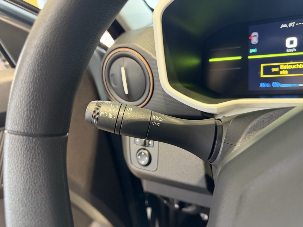 Dacia Spring Exposé-Bild 21