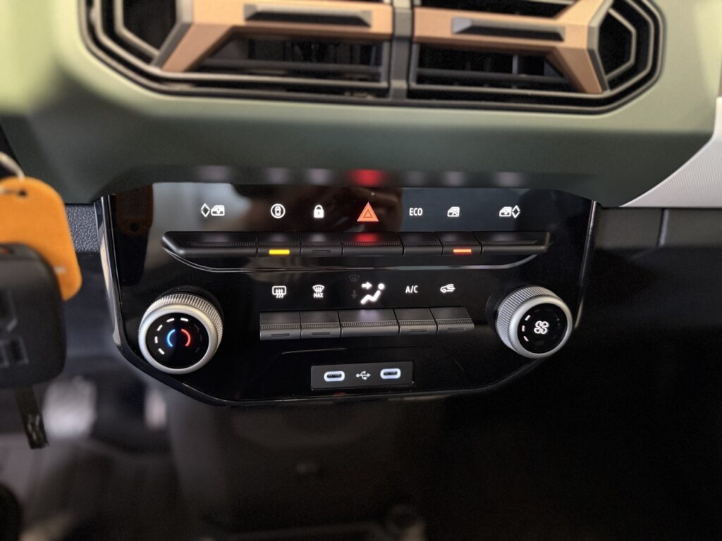 Dacia Spring Exposé-Bild 26