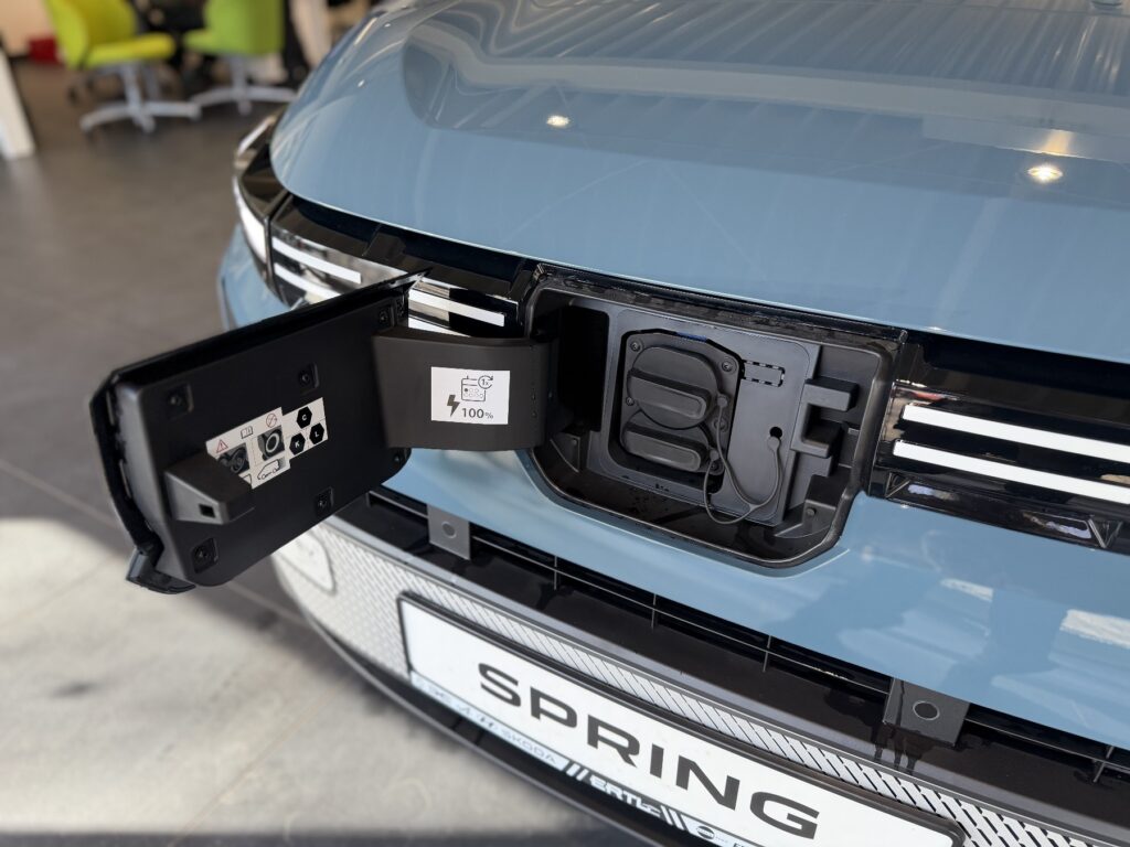 Dacia Spring Exposé-Bild 40