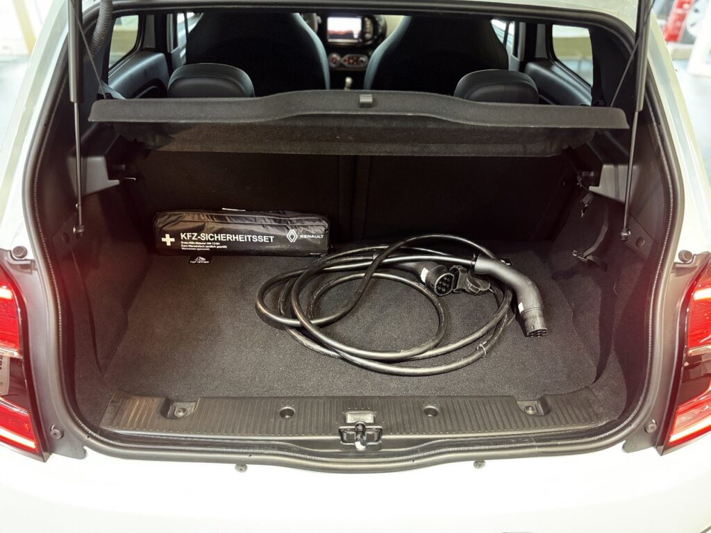 Renault Twingo Exposé-Bild 16