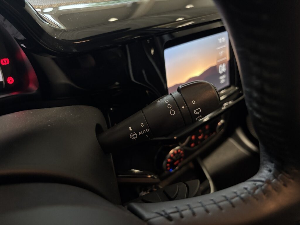 Renault Twingo Exposé-Bild 23