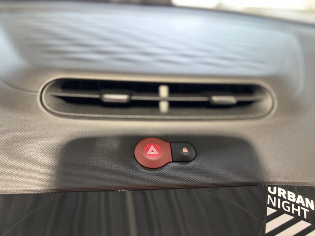 Renault Twingo Exposé-Bild 28