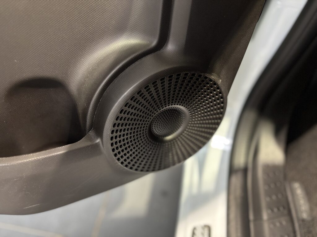 Renault Twingo Exposé-Bild 32