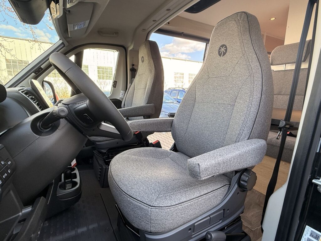 Sunlight Cliff Exposé-Bild 13