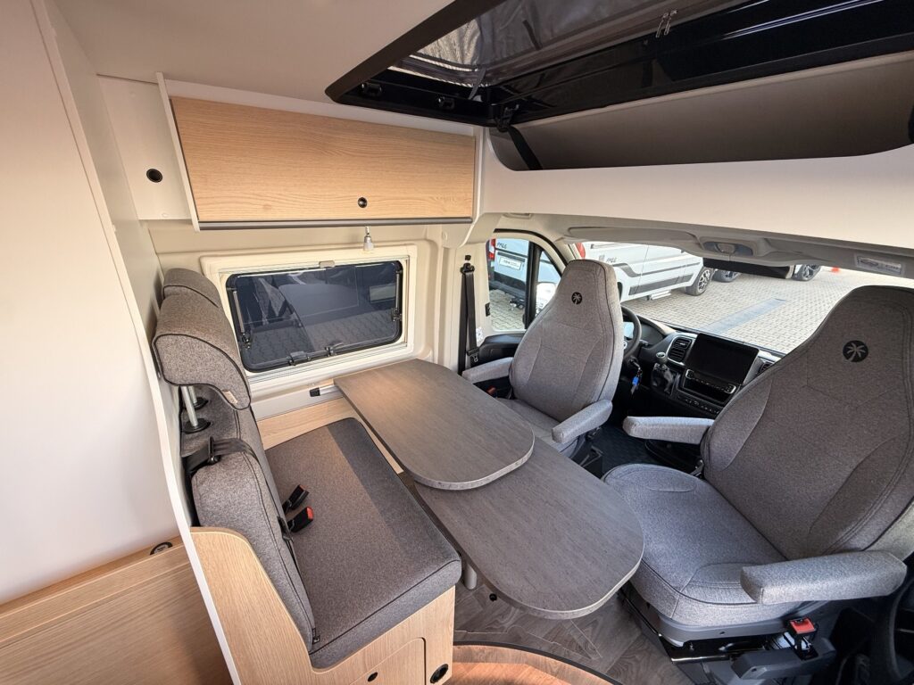 Sunlight Cliff Exposé-Bild 22