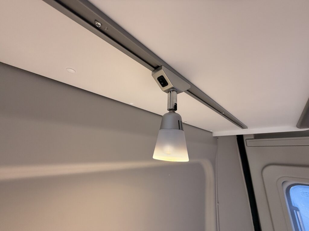 Sunlight Cliff Exposé-Bild 39