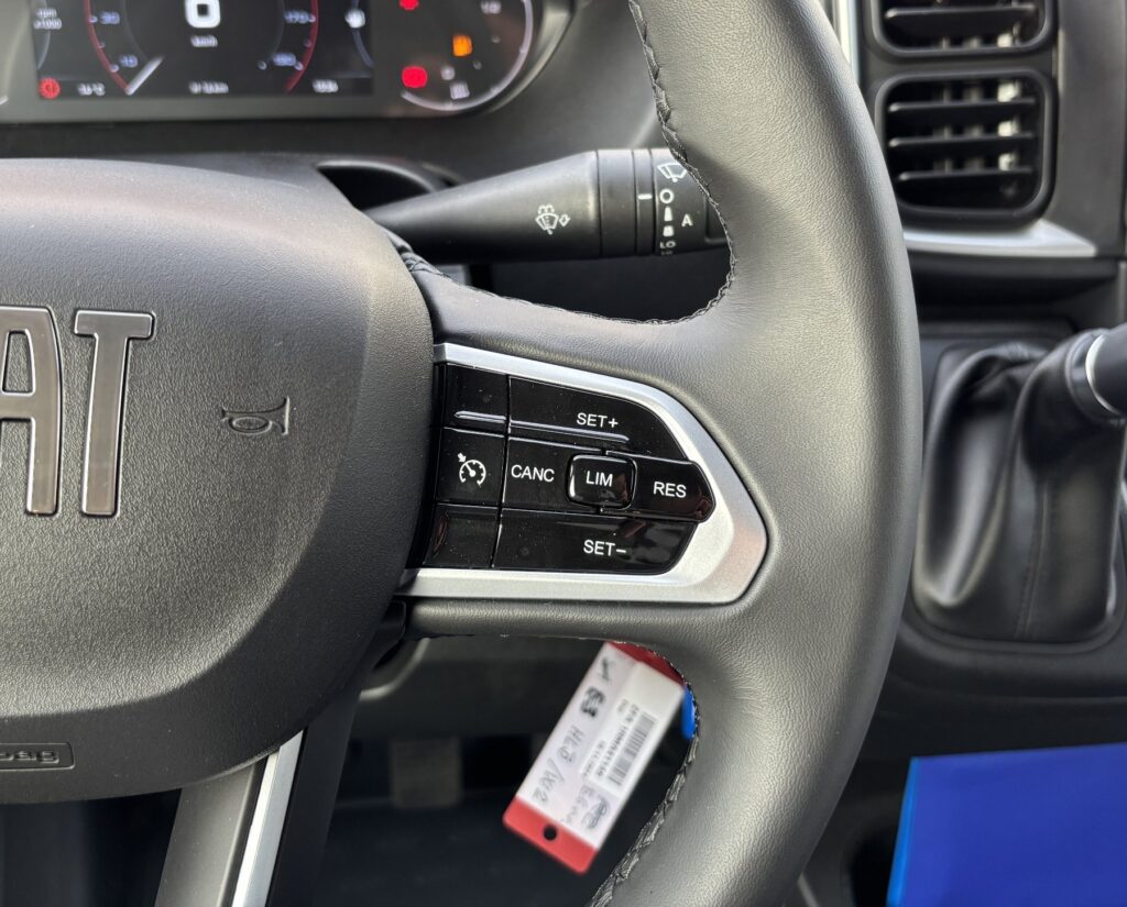 Sunlight Cliff Exposé-Bild 16