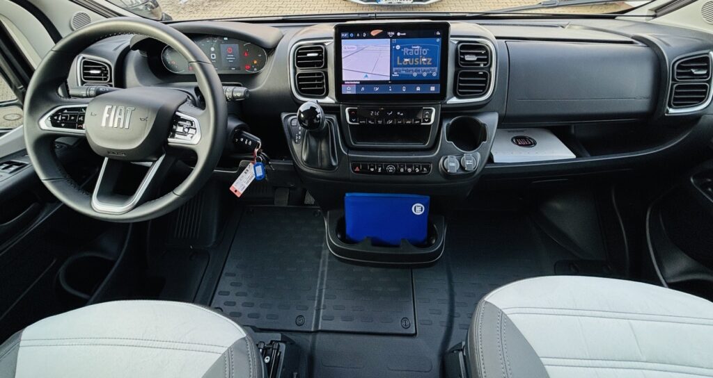 Sunlight Cliff Exposé-Bild 26