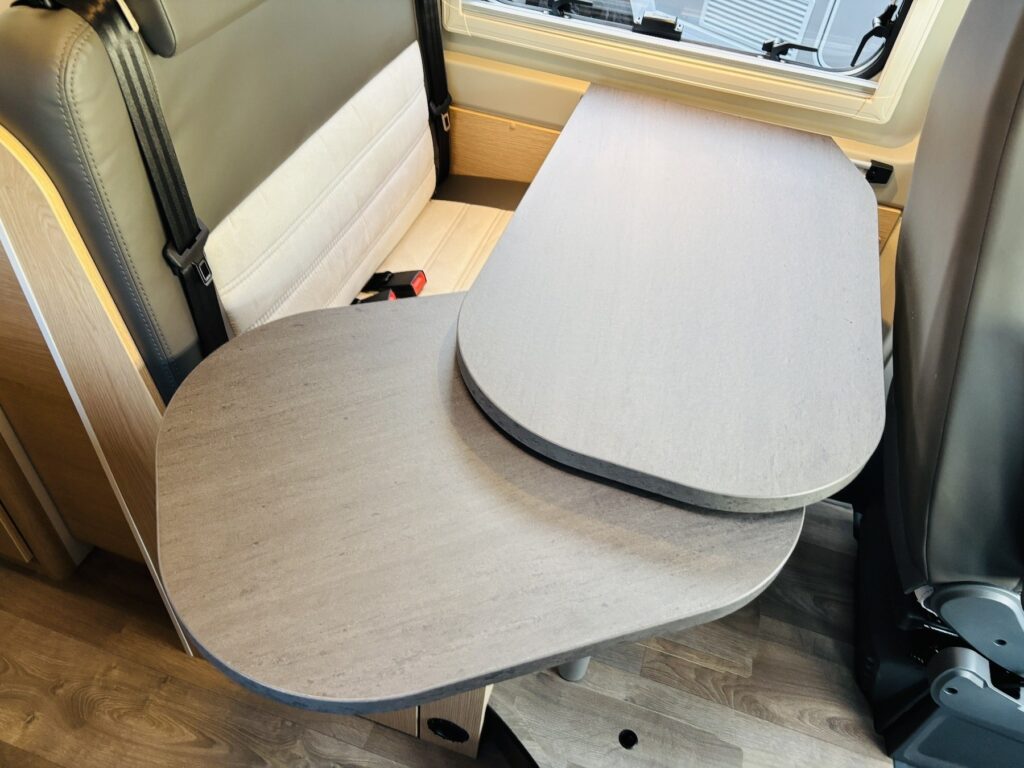 Sunlight Cliff Exposé-Bild 28