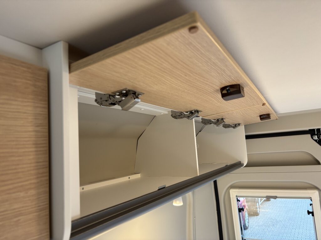 Sunlight Cliff Exposé-Bild 40