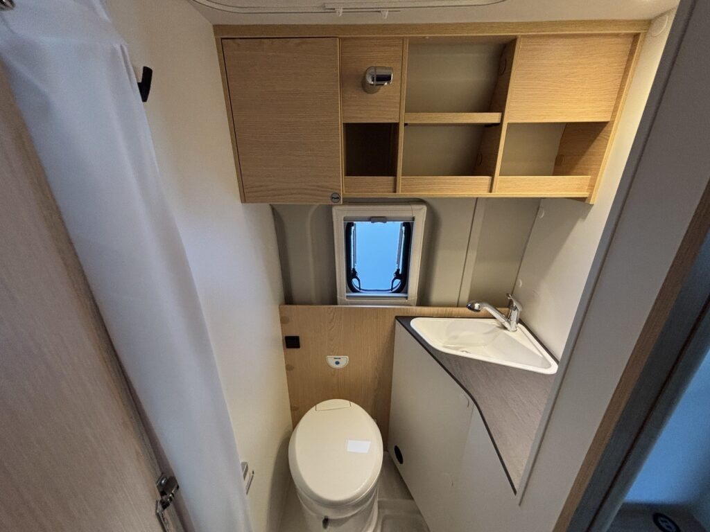 Sunlight Cliff Exposé-Bild 42