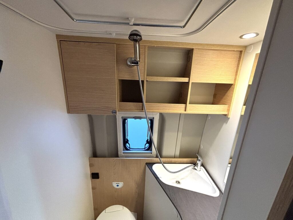 Sunlight Cliff Exposé-Bild 45