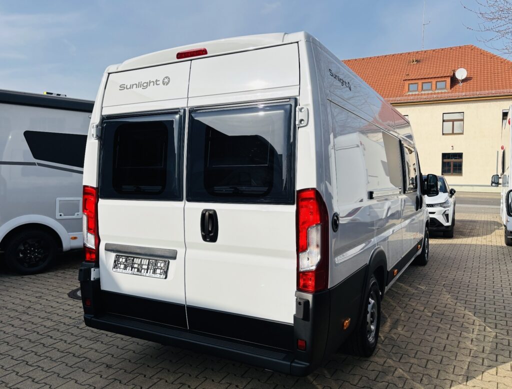 Sunlight Cliff Exposé-Bild 9