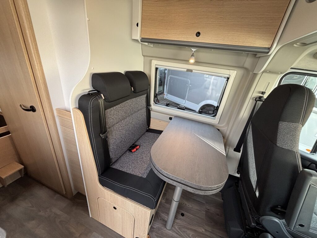 Sunlight Cliff Exposé-Bild 26