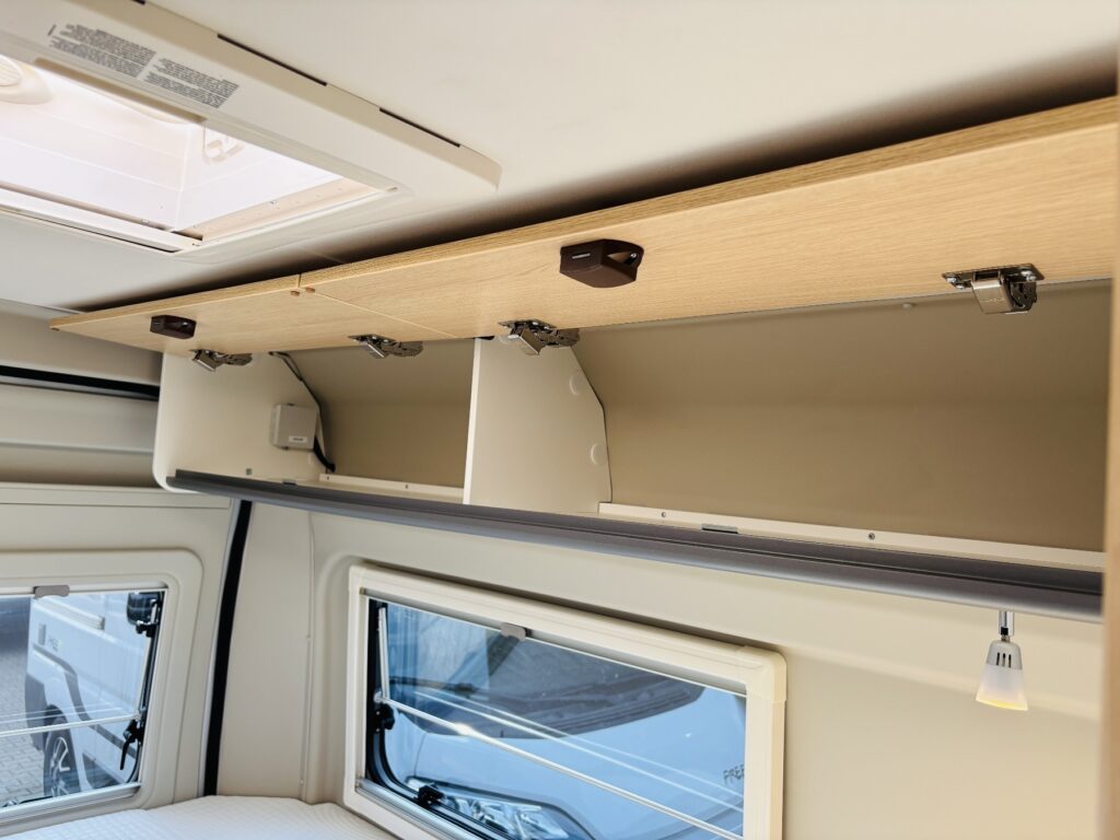 Sunlight Cliff Exposé-Bild 38