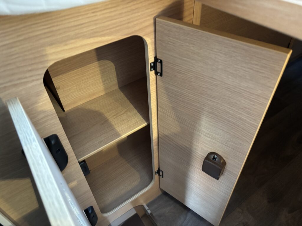 Sunlight Cliff Exposé-Bild 41