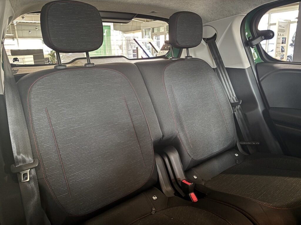 Renault Twingo Exposé-Bild 6