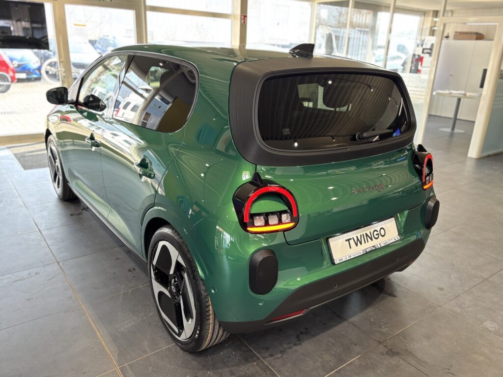 Renault Twingo Exposé-Bild 18