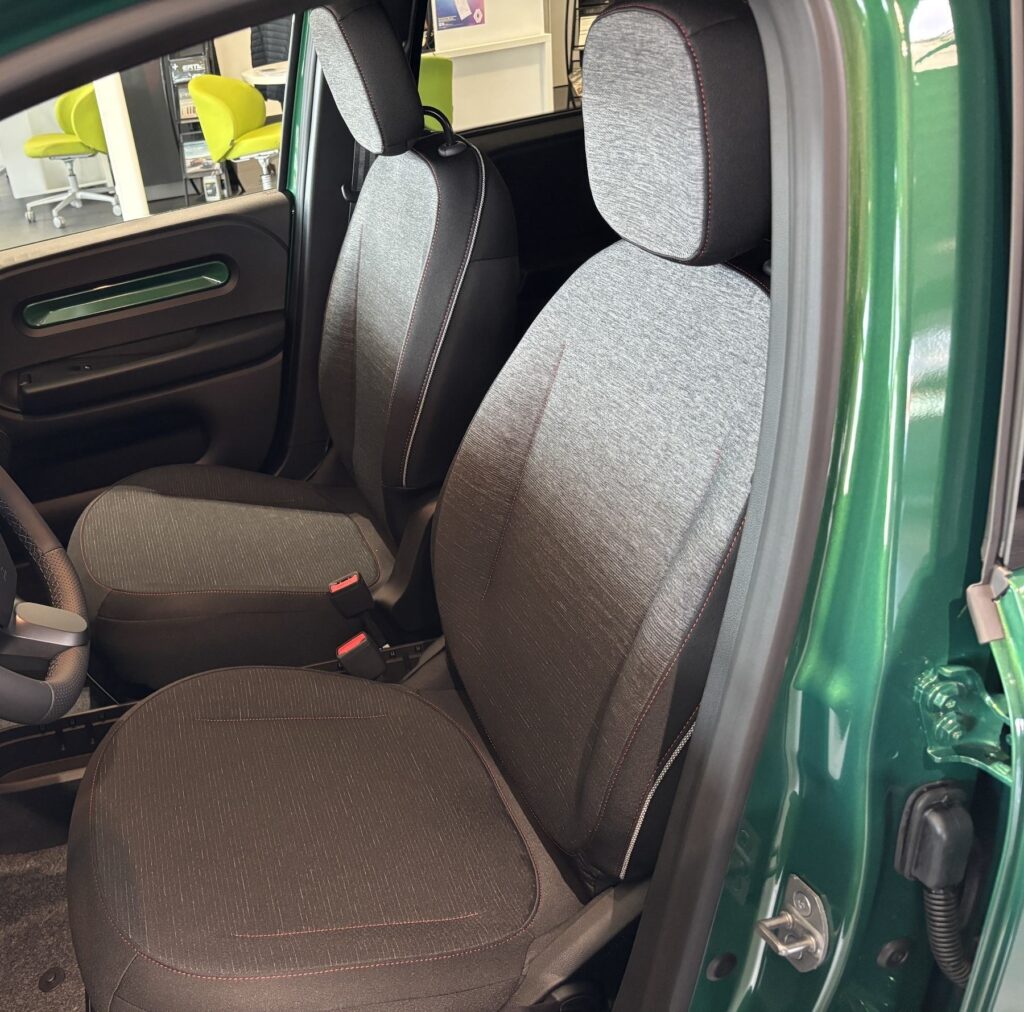 Renault Twingo Exposé-Bild 20