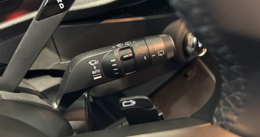 Renault Twingo Exposé-Bild 24