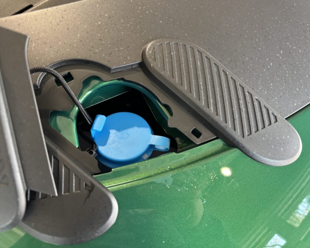 Renault Twingo Exposé-Bild 3