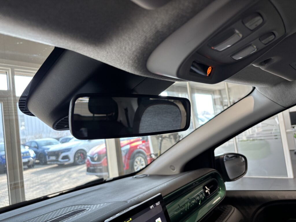 Renault Twingo Exposé-Bild 34