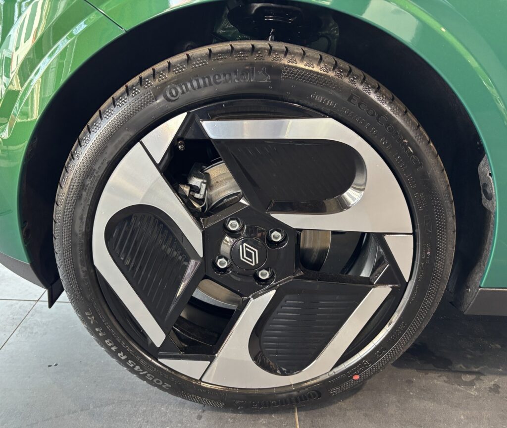 Renault Twingo Exposé-Bild 50