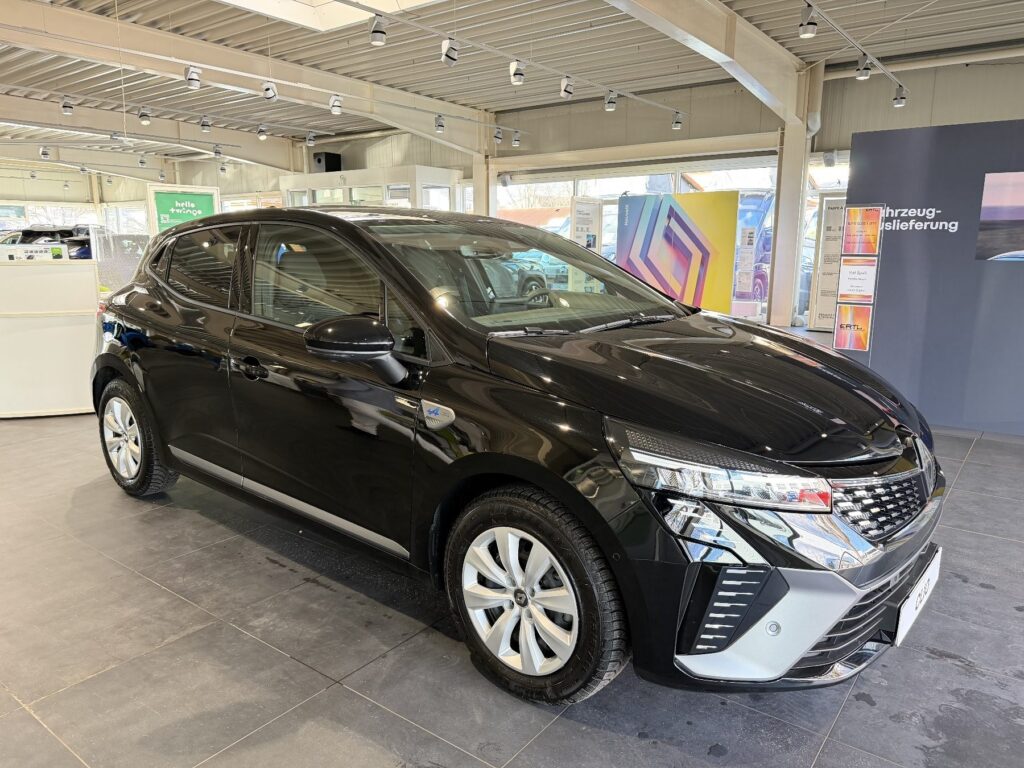 Renault Clio Exposé-Bild 4