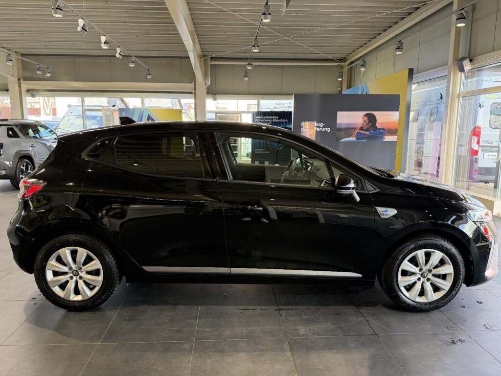 Renault Clio Exposé-Bild 5