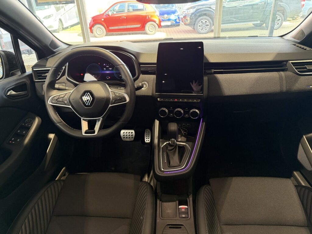 Renault Clio Exposé-Bild 10