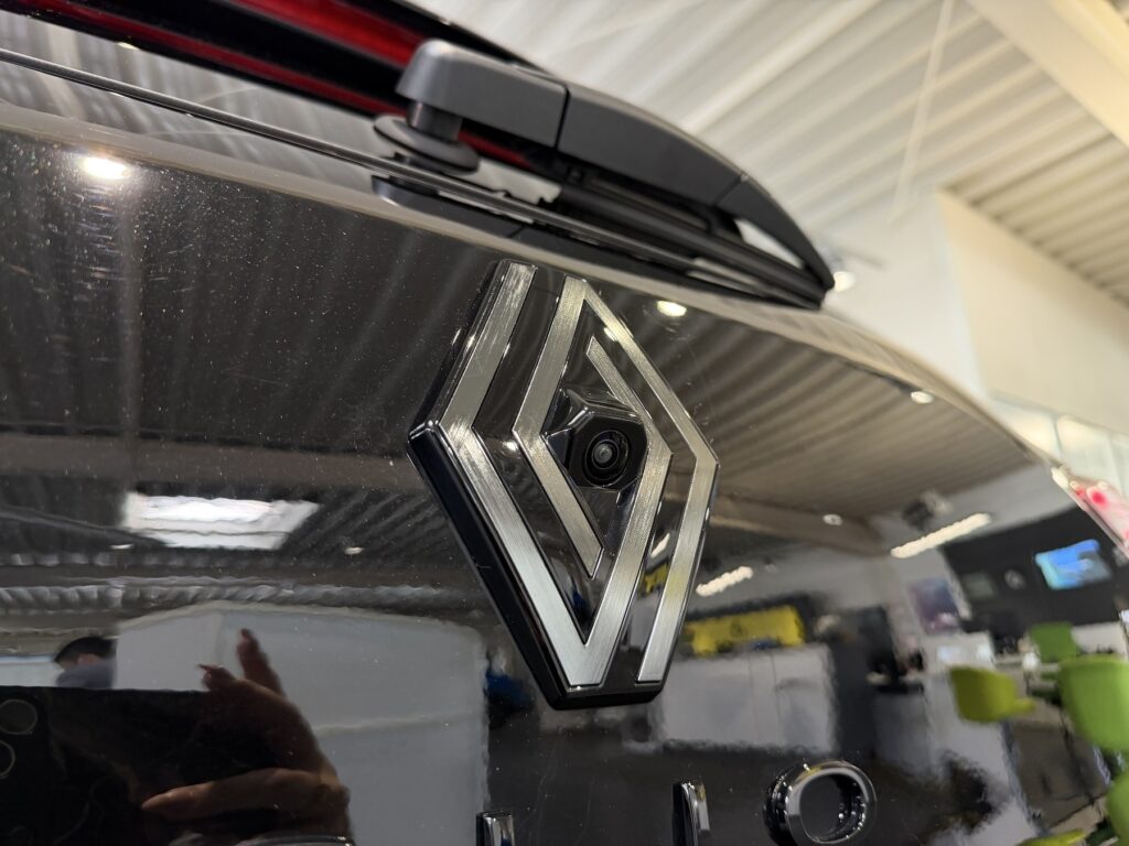 Renault Clio Exposé-Bild 15