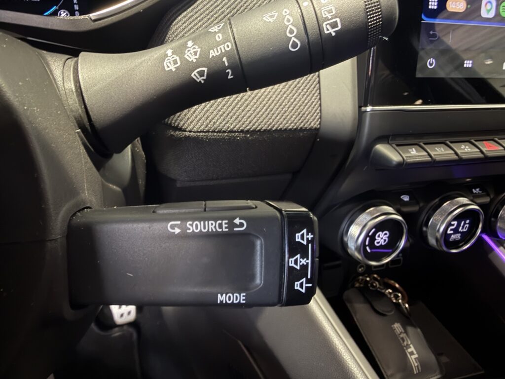 Renault Clio Exposé-Bild 27